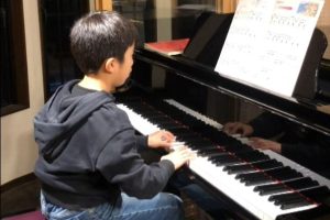【ピアノ教室】爆速🚀！！！小学2年生の男の子の演奏